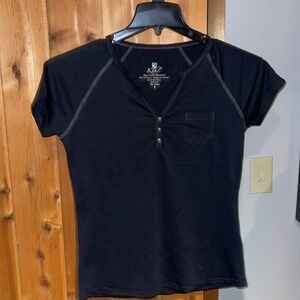 Woman’s Sonia Short Sleeve